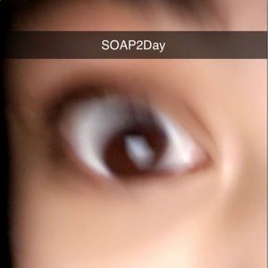 Meet your Posher, Evelyn